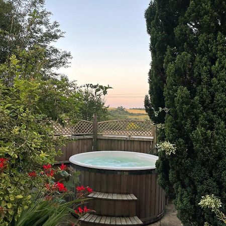 Gorgeous Country Cottage On Outskirts Of Bath With Wood Fired Hot Tub Midford Esterno foto