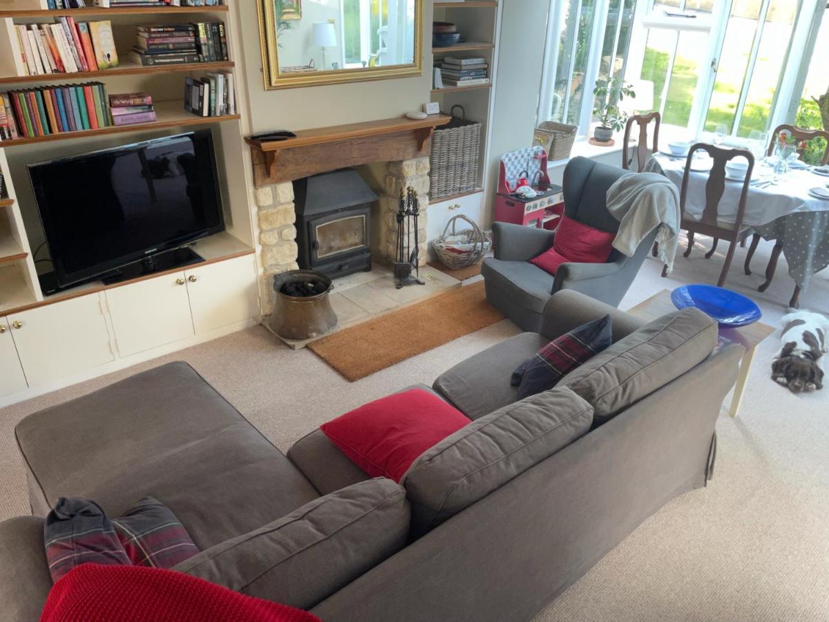 Gorgeous Country Cottage On Outskirts Of Bath With Wood Fired Hot Tub Midford Esterno foto