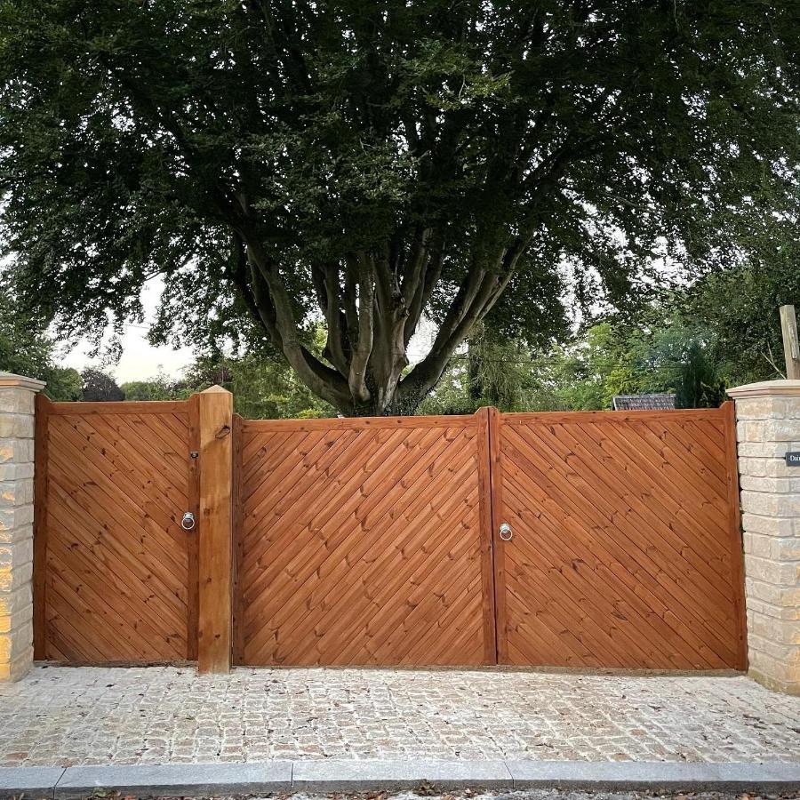 Gorgeous Country Cottage On Outskirts Of Bath With Wood Fired Hot Tub Midford Esterno foto